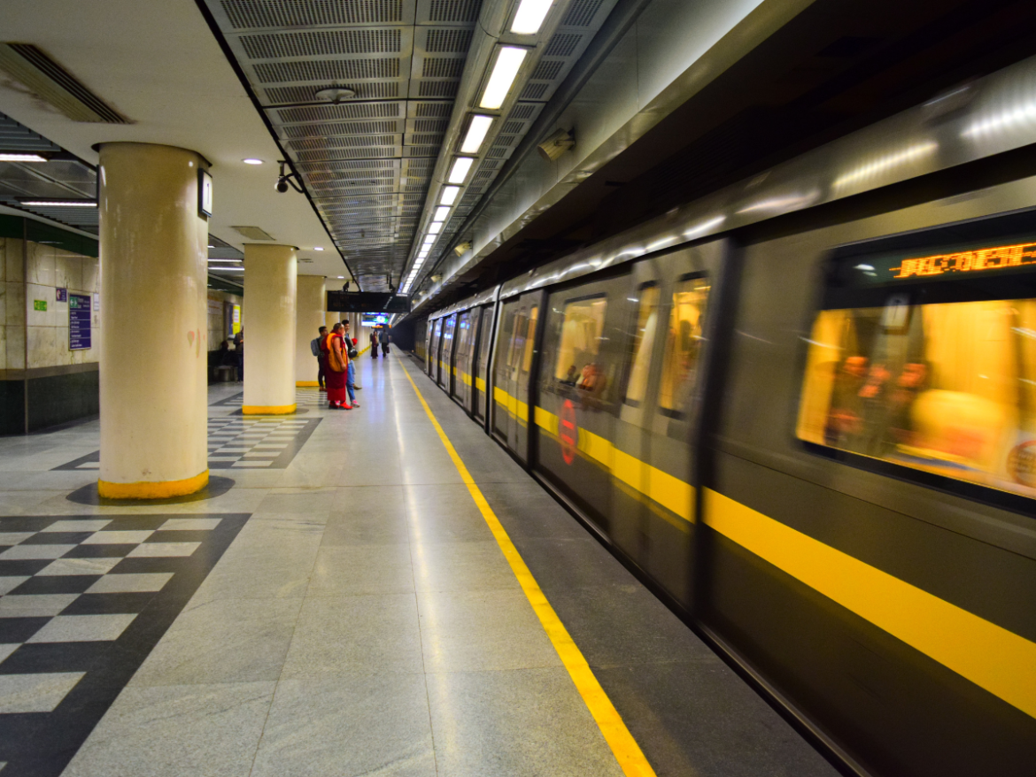 Delhi Metro's Yellow Line Affected After a Nuisance