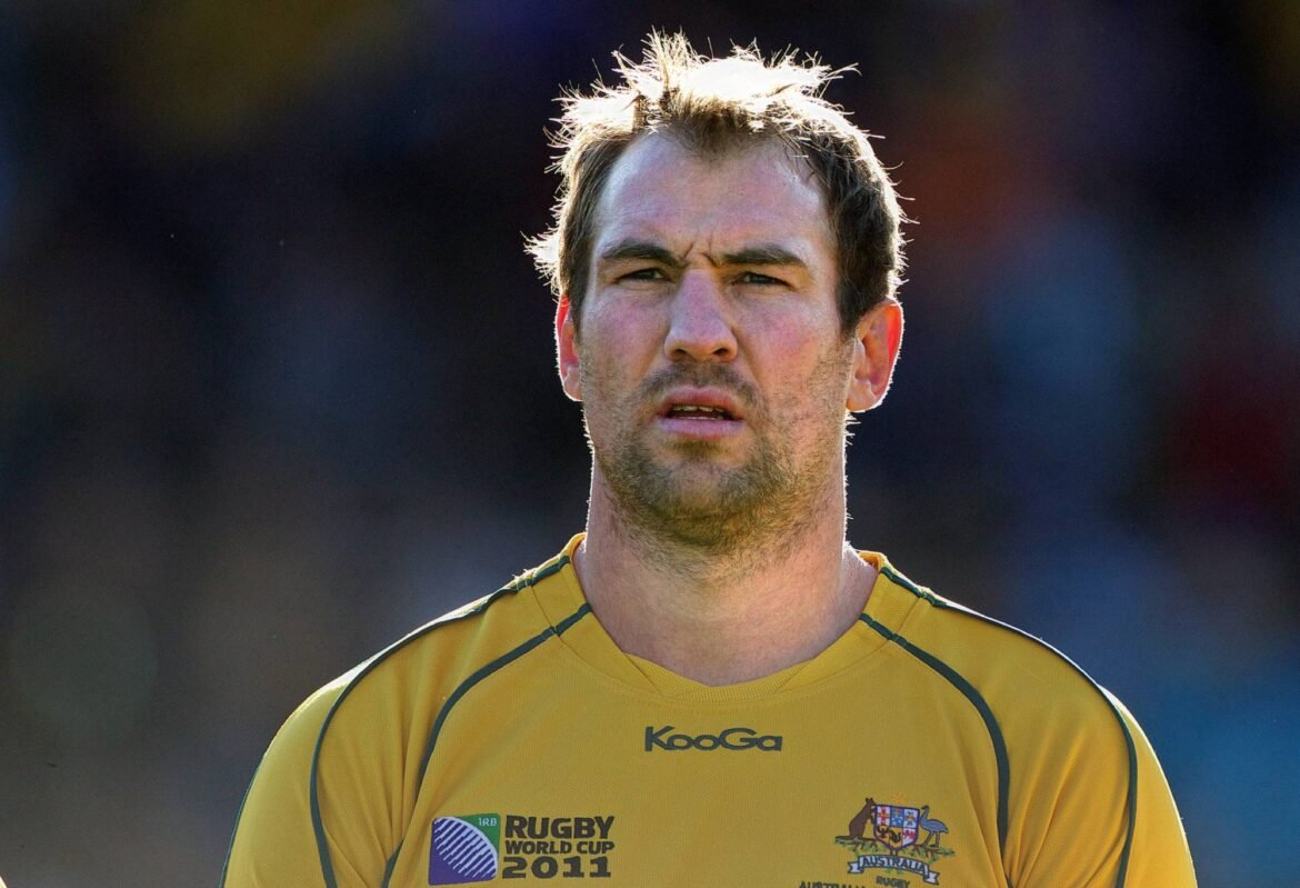 Rugby Player Rocky Elsom Got International Arrest Warrant Issued