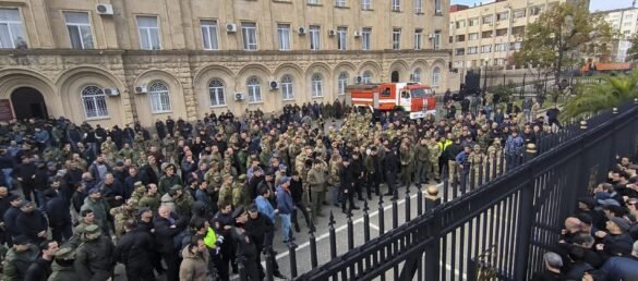 Protesters Refuse to Leave Abkhazia’s Parliament